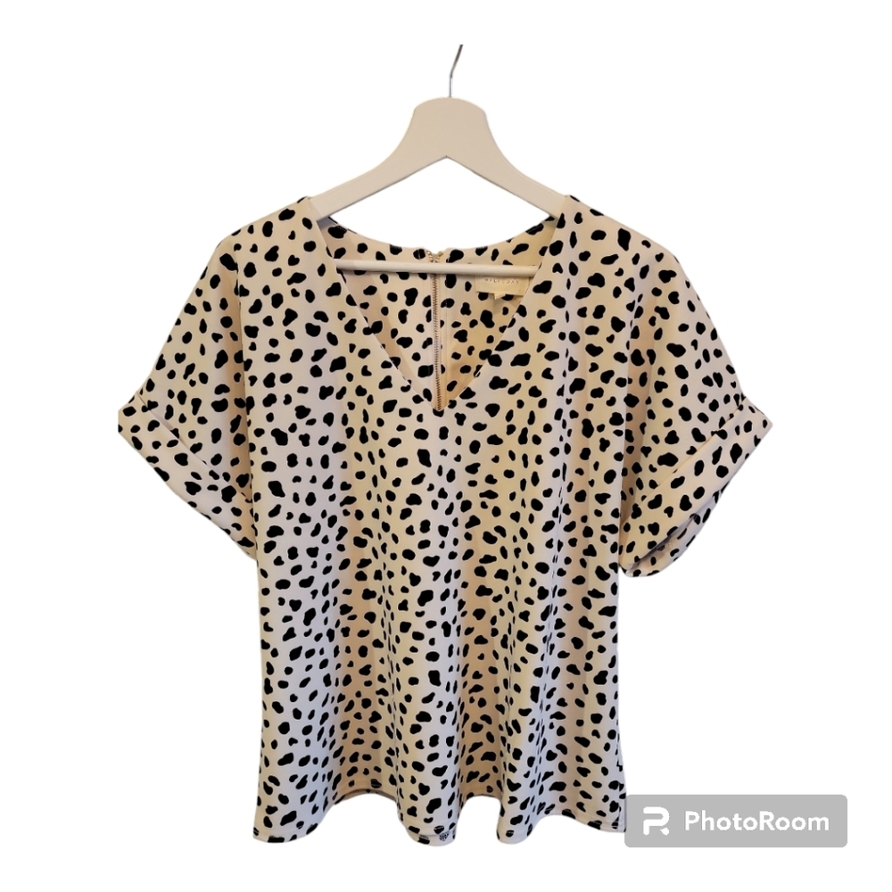 NWOT MELLODAY Animal Print Short Sleeves Blouse - Picture 4 of 9